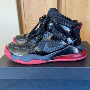 Nike Jordan Mars 270 (GS) youth 5.5 EUC